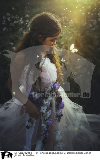 Mdchen mit Schmetterlingen / girl with Butterflies / CDE-02953
