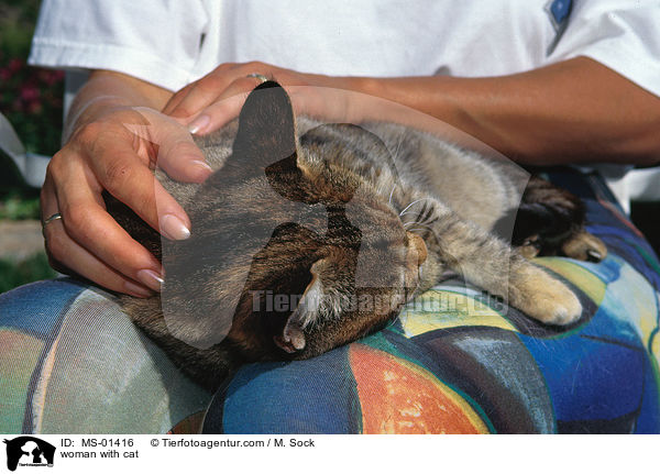 Frau mit Katze / woman with cat / MS-01416