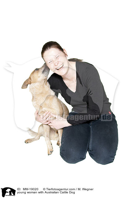 young woman with Australian Cattle Dog / MW-19020