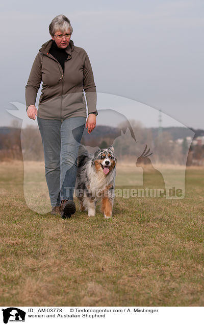 woman and Australian Shepherd / AM-03778