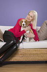 Nina Bauer with Beagle