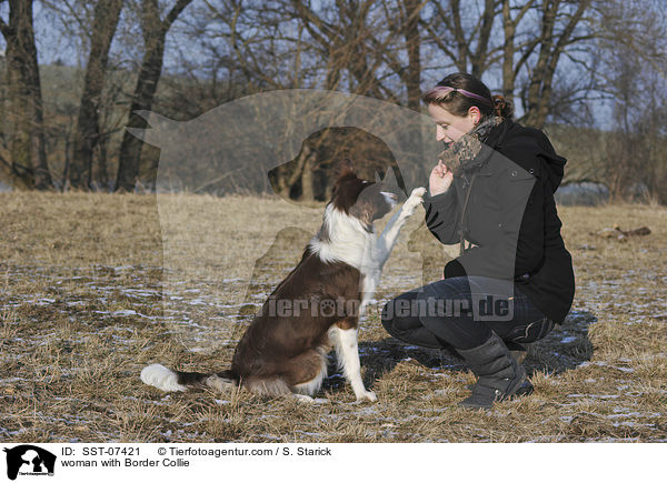 woman with Border Collie / SST-07421