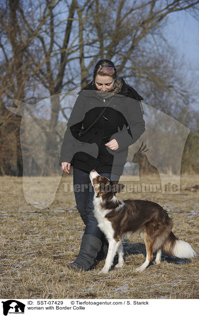 woman with Border Collie / SST-07429