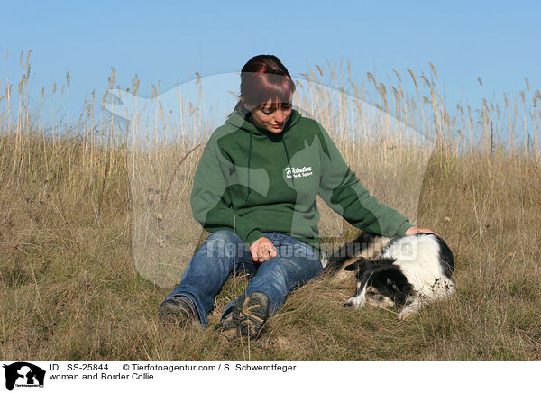 woman and Border Collie / SS-25844