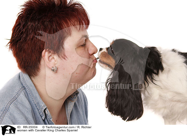 woman with Cavalier King Charles Spaniel / RR-35004
