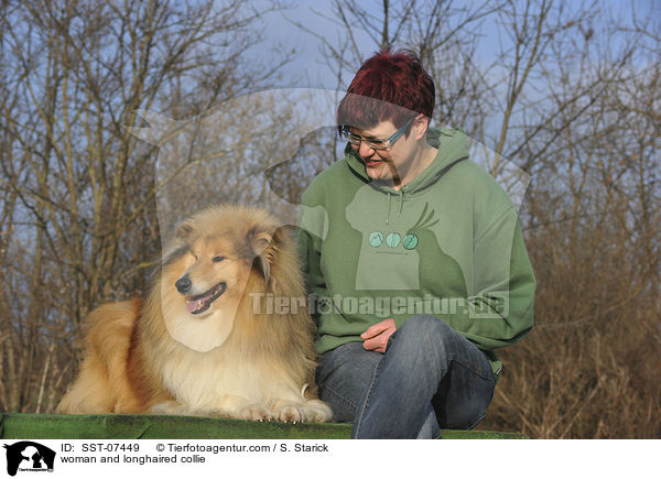 Frau und Langhaarcollie / woman and longhaired collie / SST-07449