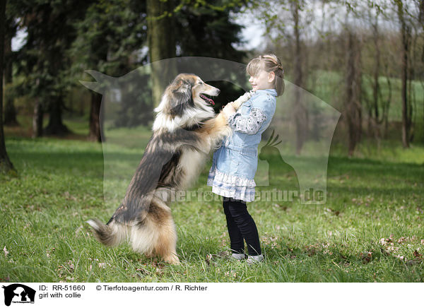 Mdchen mit Collie / girl with collie / RR-51660