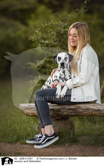 Frau und Dalmatiner / woman and Dalmatian / JEB-01267
