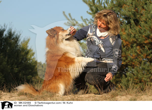 woman and Eloschaboro / MK-02489