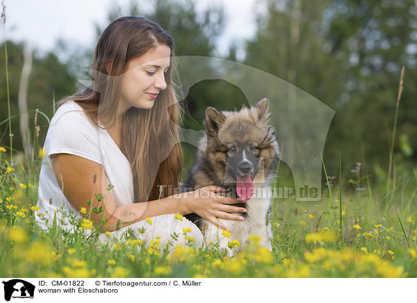 woman with Eloschaboro / CM-01822