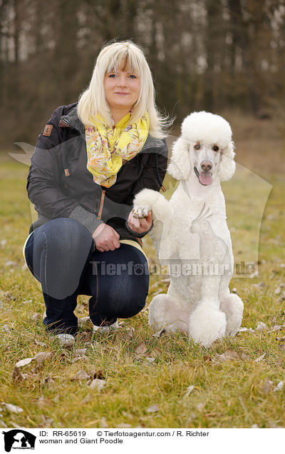 woman and Giant Poodle / RR-65619
