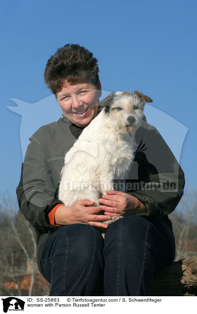 woman with Parson Russell Terrier / SS-25863