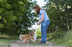 woman with Sheltie