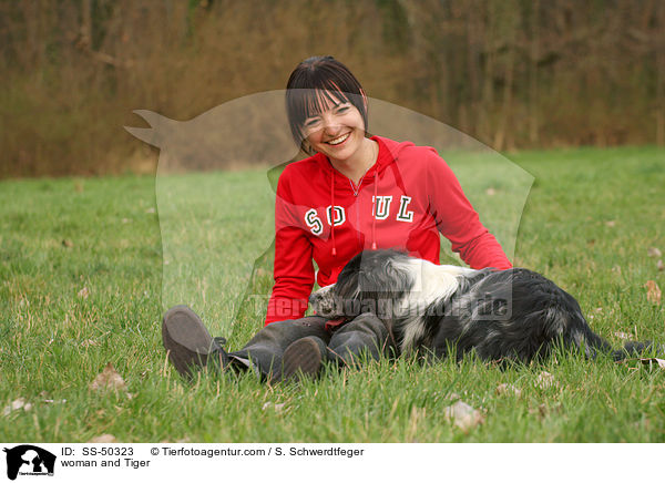woman and Tiger / SS-50323