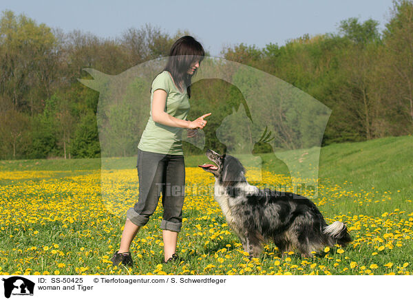 woman and Tiger / SS-50425