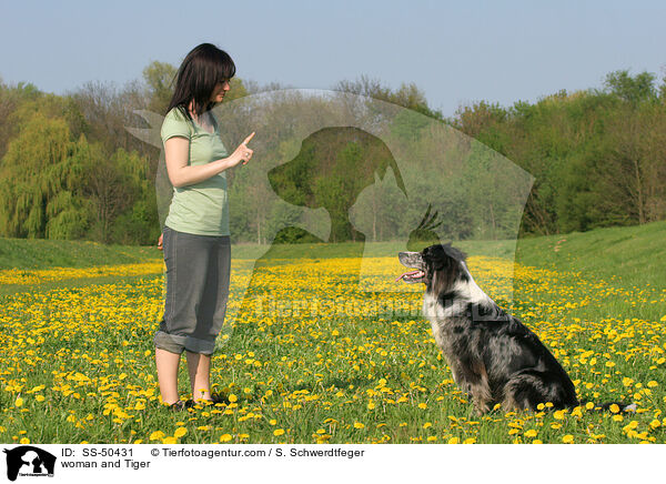Frau und Altdeutscher Tiger / woman and Tiger / SS-50431