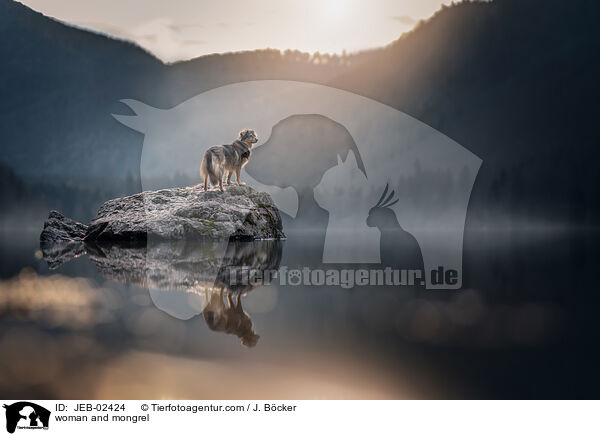 Frau und Mischling / woman and mongrel / JEB-02424
