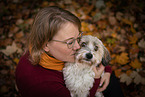 woman and Dachshund-Bolonka-zwetna