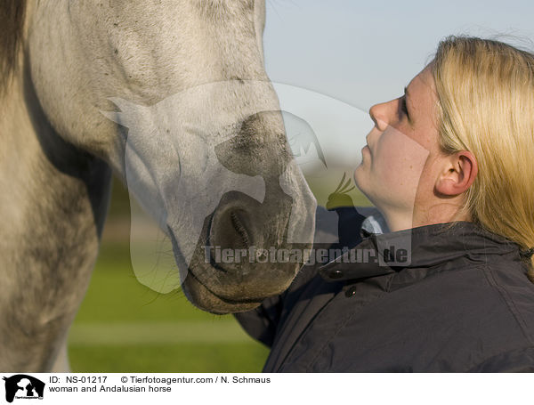 Frau und Andalusier / woman and Andalusian horse / NS-01217