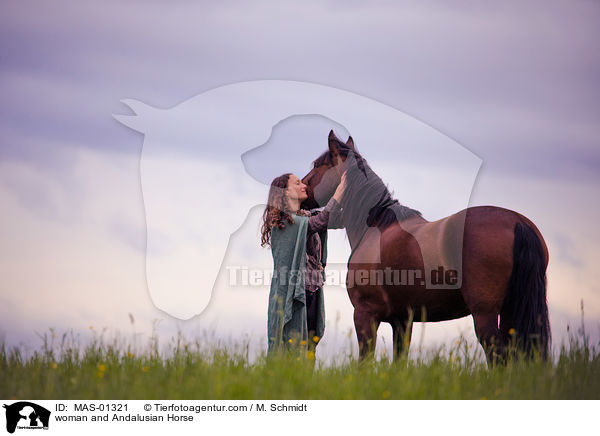 woman and Andalusian Horse / MAS-01321