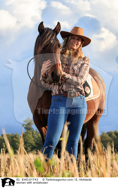 Frau mit Andalusier / woman with andalusian / EHO-01743