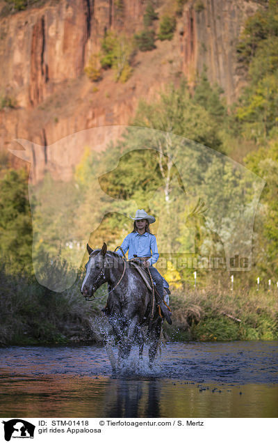 girl rides Appaloosa / STM-01418