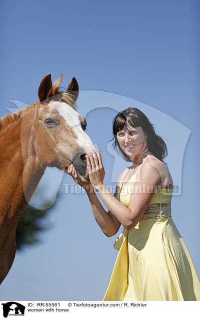woman with horse / RR-55561