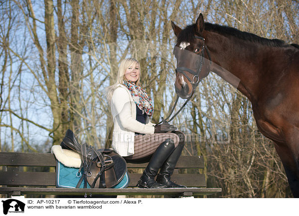 Frau mit Bayerischem Warmblut / woman with bavarian warmblood / AP-10217
