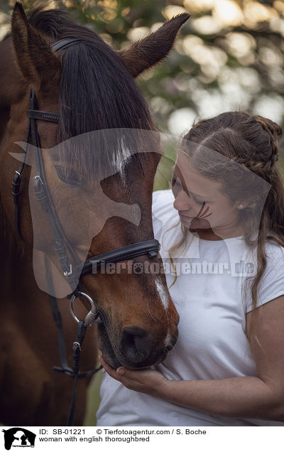 woman with english thoroughbred / SB-01221