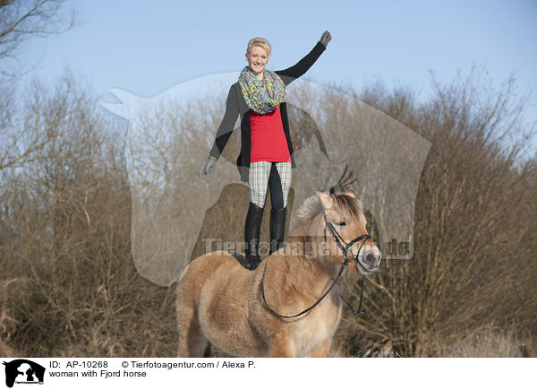 woman with Fjord horse / AP-10268