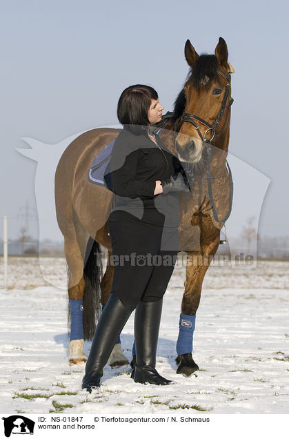 Frau und Freiberger / woman and horse / NS-01847