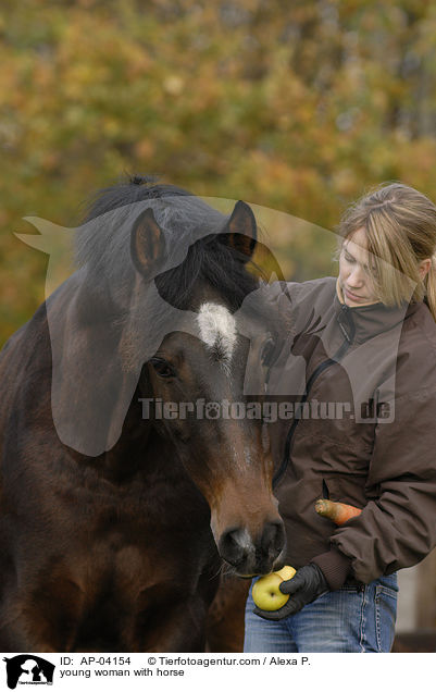 junge Frau mit Pferd / young woman with horse / AP-04154