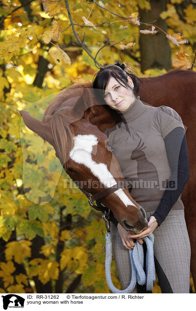 young woman with horse / RR-31262