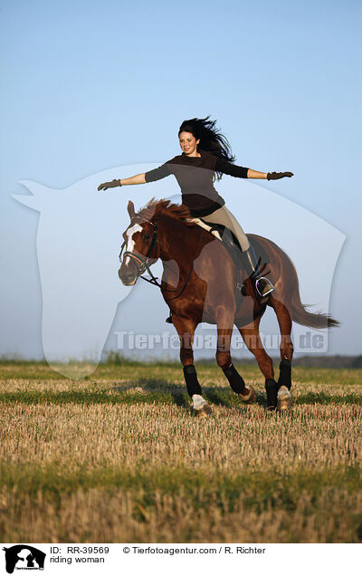 Reiterin / riding woman / RR-39569