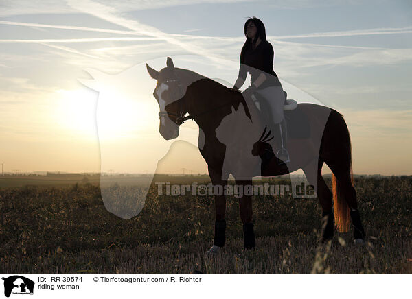 Reiterin / riding woman / RR-39574