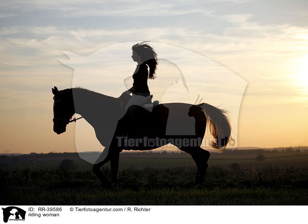 Reiterin / riding woman / RR-39586