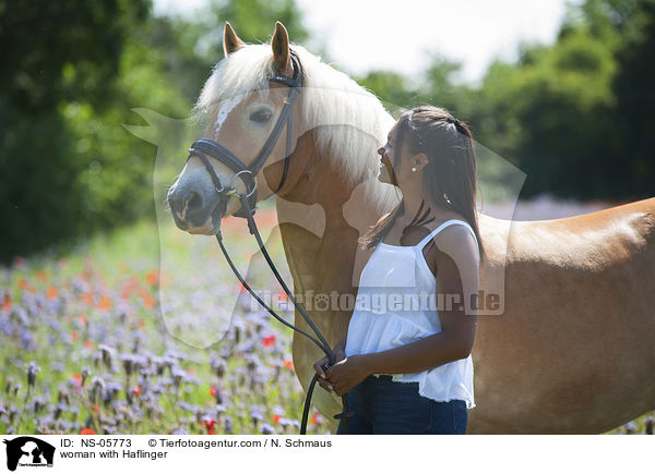 woman with Haflinger / NS-05773