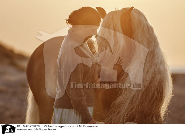 woman and Haflinger horse / MAB-02070