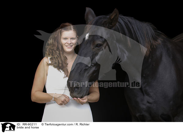 Braut und Pferd / bride and horse / RR-90211