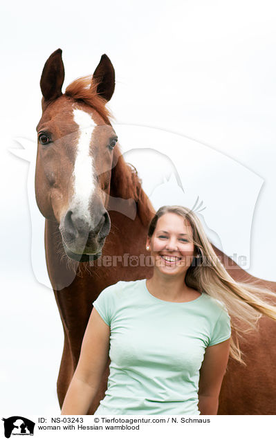 woman with Hessian warmblood / NS-03243