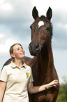 woman with Hessian warmblood