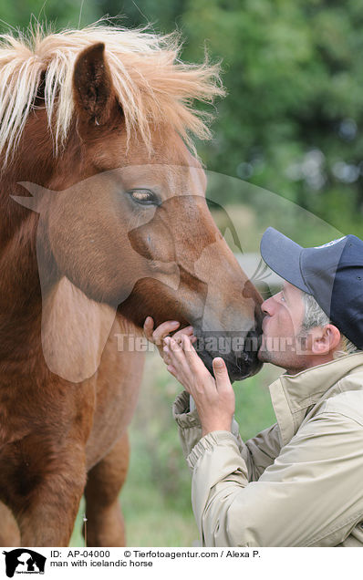 Mann mit Islnder / man with icelandic horse / AP-04000