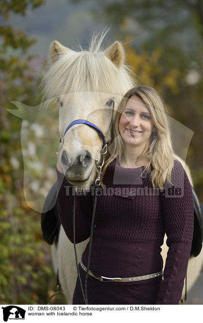 Frau mit Islnder / woman with Icelandic horse / DMS-08043