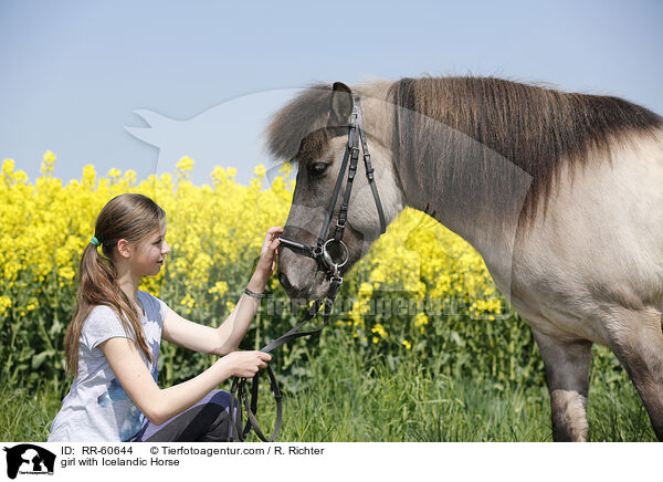 Mdchen mit Islnder / girl with Icelandic Horse / RR-60644