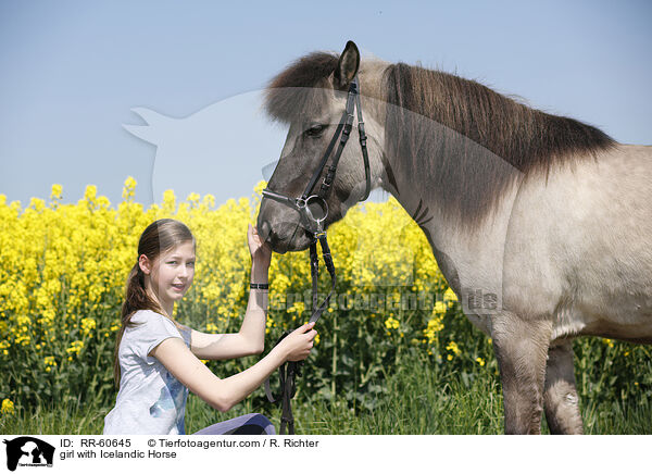 Mdchen mit Islnder / girl with Icelandic Horse / RR-60645
