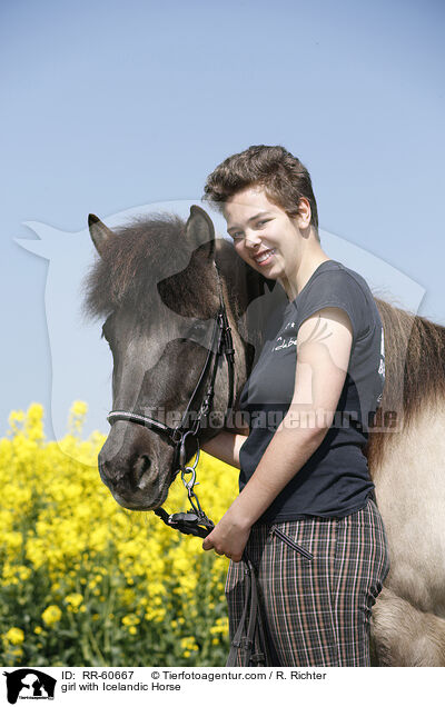 Mdchen mit Islnder / girl with Icelandic Horse / RR-60667