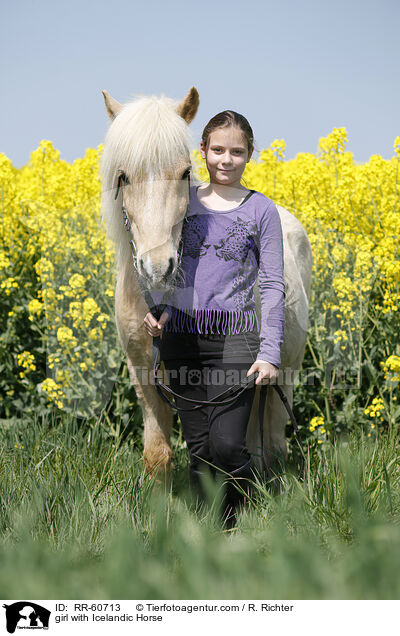 Mdchen mit Islnder / girl with Icelandic Horse / RR-60713