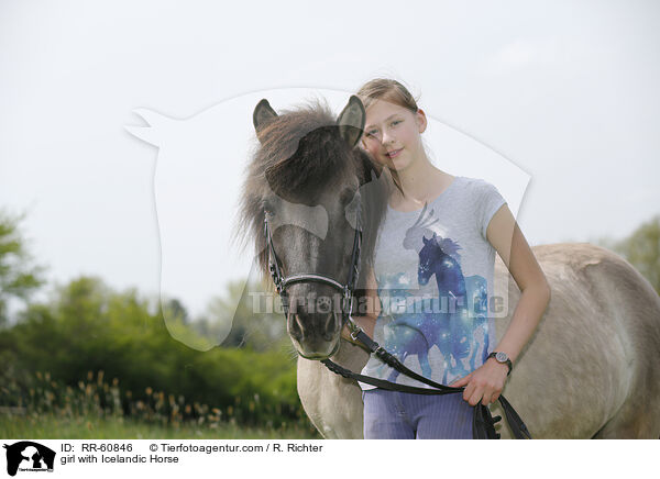 Mdchen mit Islnder / girl with Icelandic Horse / RR-60846