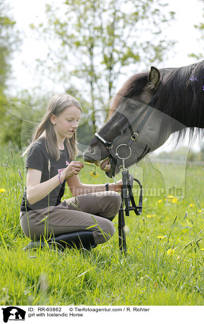 Mdchen mit Islnder / girl with Icelandic Horse / RR-60862
