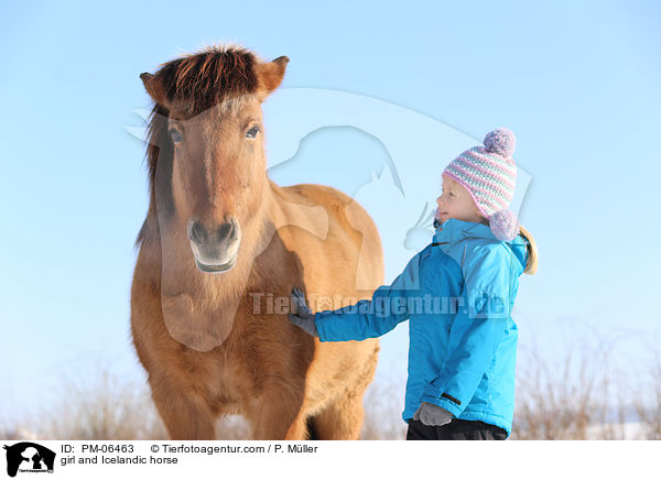 Mdchen und Islnder / girl and Icelandic horse / PM-06463